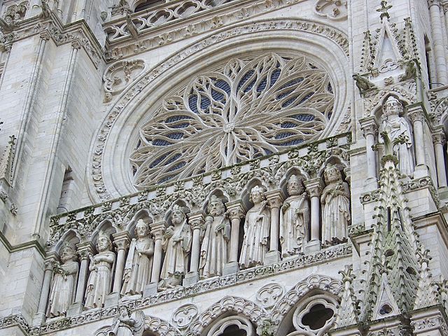 Amiens_Rose_Window_640x480